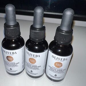 Oliveda serum skin care (3 bottles F86)